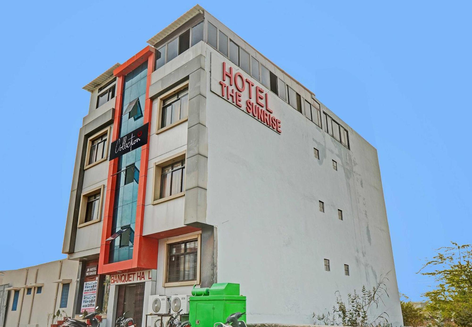 Hotel Collection O The Sunrise Udaipur Esterno foto